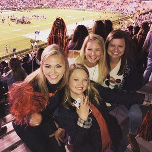 Meet your Posher, Madeline